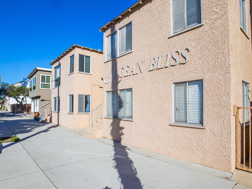 2nd image of 5011 E Ocean Blvd #1X1