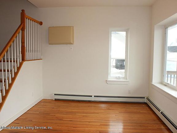 2nd image of 223 Mansion Ave