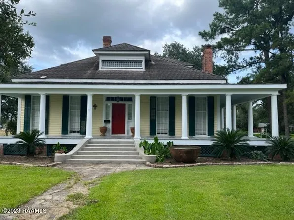 2146 Main St, Jeanerette, LA 70544