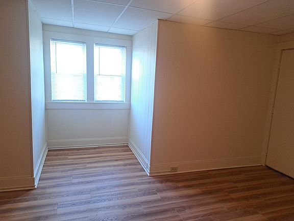 3rd image of 48 E Ridge St APT 7