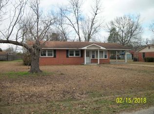 517 E Poplar St, Atmore, AL 36502