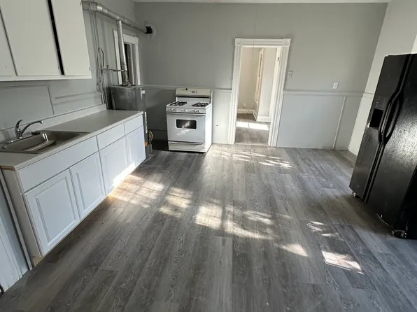 50 Lasalle St #3W, New Britain, CT 06051