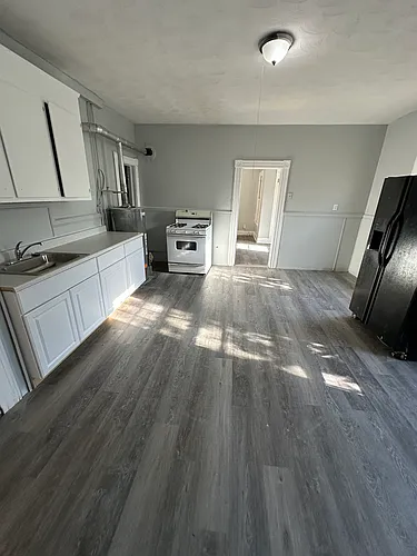 50 Lasalle St #3W Photo 1