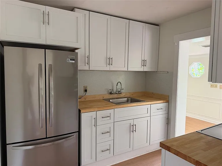 3815 W De Leon St — Photo 5