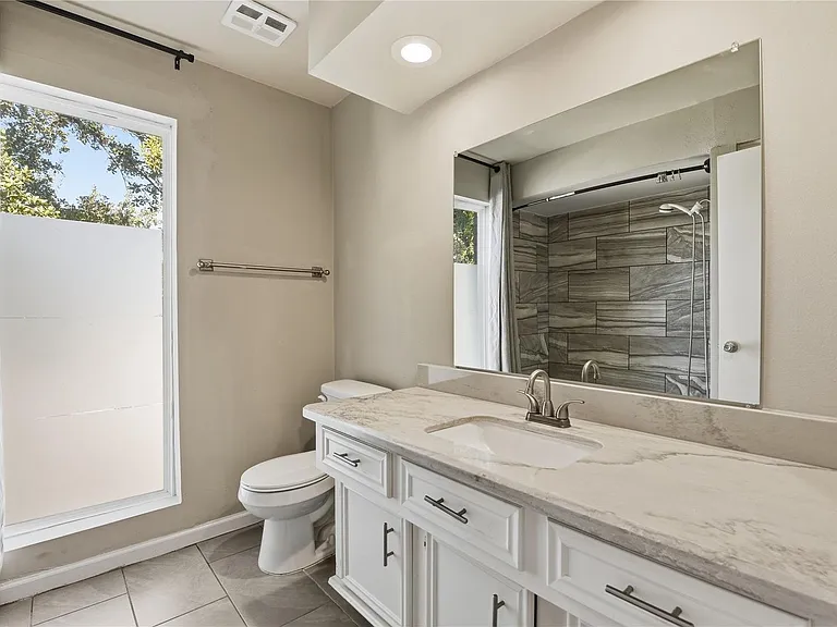 7535 Olympia Dr — Photo 27