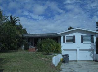 1111 W Lake Buckeye Dr, Winter Haven, FL 33881