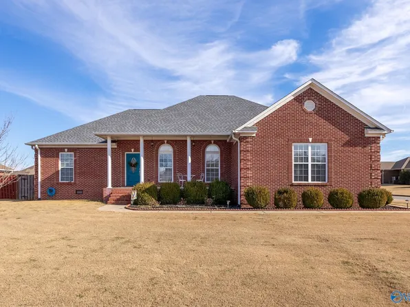 25692 Caldera Dr, Athens, AL 35613