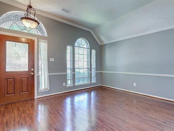 5th image of 1611 Glacier Blue Dr