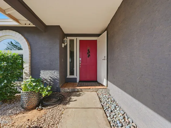 1504 N IOWA Street, Chandler, AZ 85225