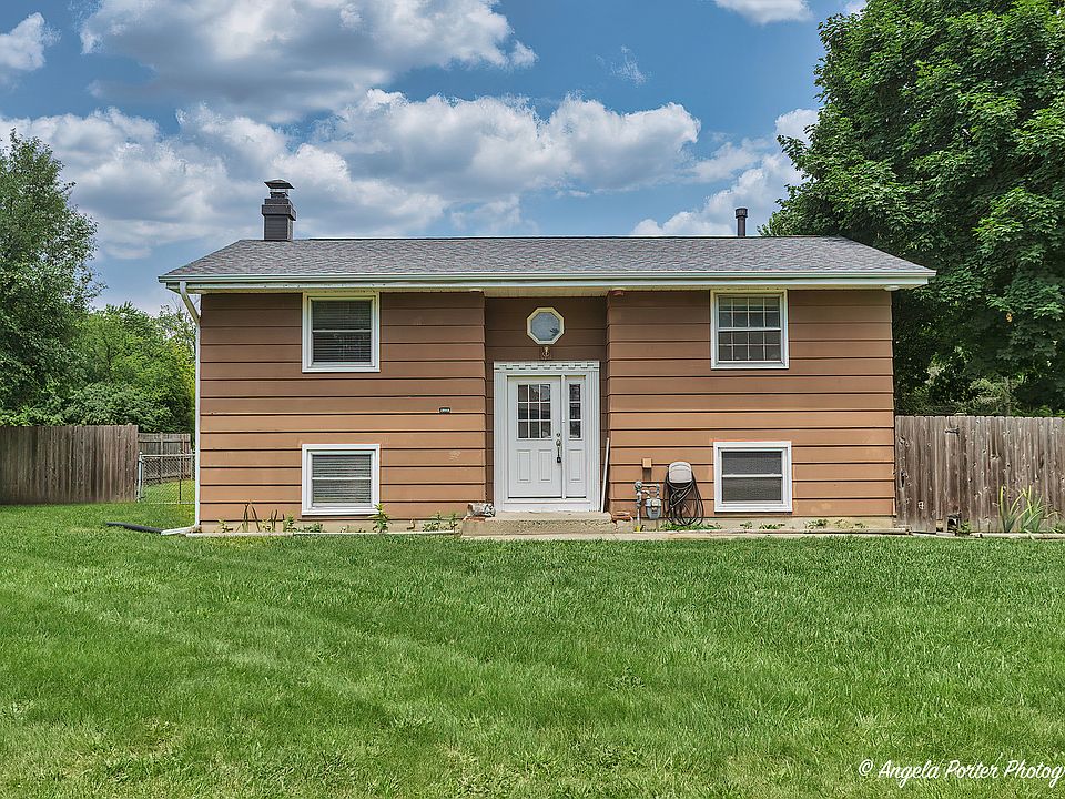 1st image of 20668 W Sanrem Ave