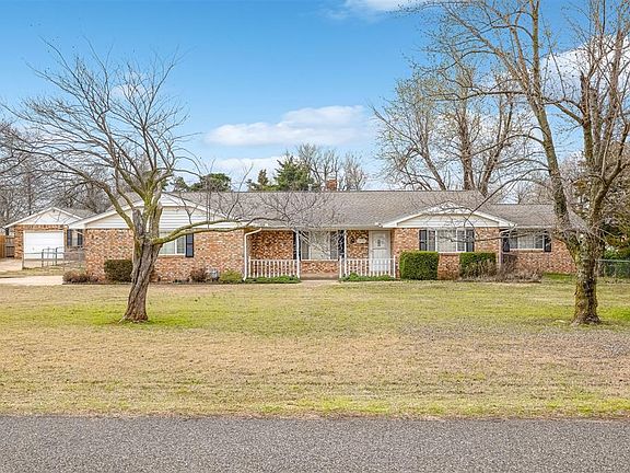 3rd image of 1750 W Rose Oak Dr