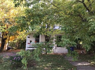 327 S Webster Ave, Green Bay, WI 54301