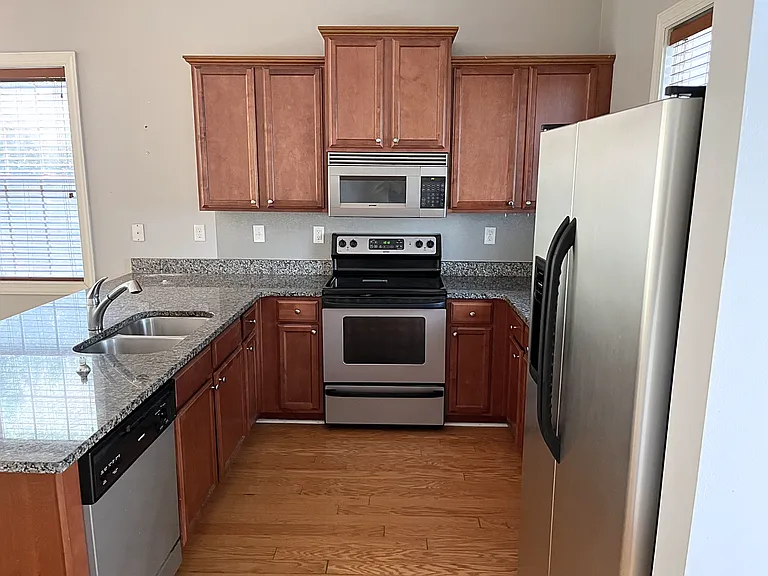 4822 Exton Park Loop — Photo 2