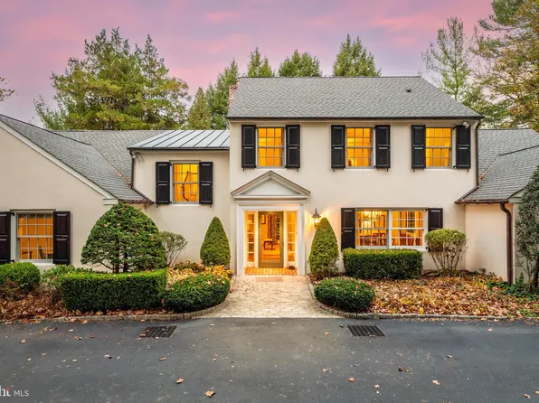 436 Colebrook Ln, Bryn Mawr, PA 19010