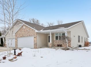 5879 Holscher Rd, Mc Farland, WI 53558