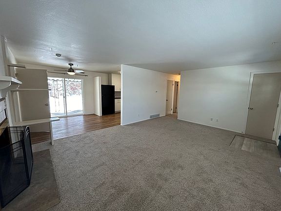 4th image of 1504 S Douglas Ave