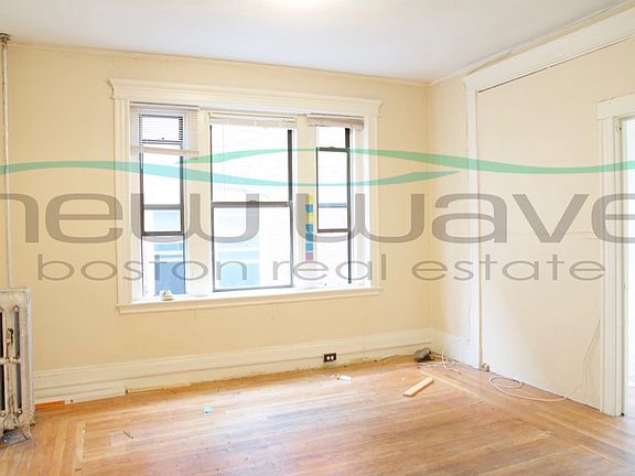 2nd image of 108 Hemenway St APT 16