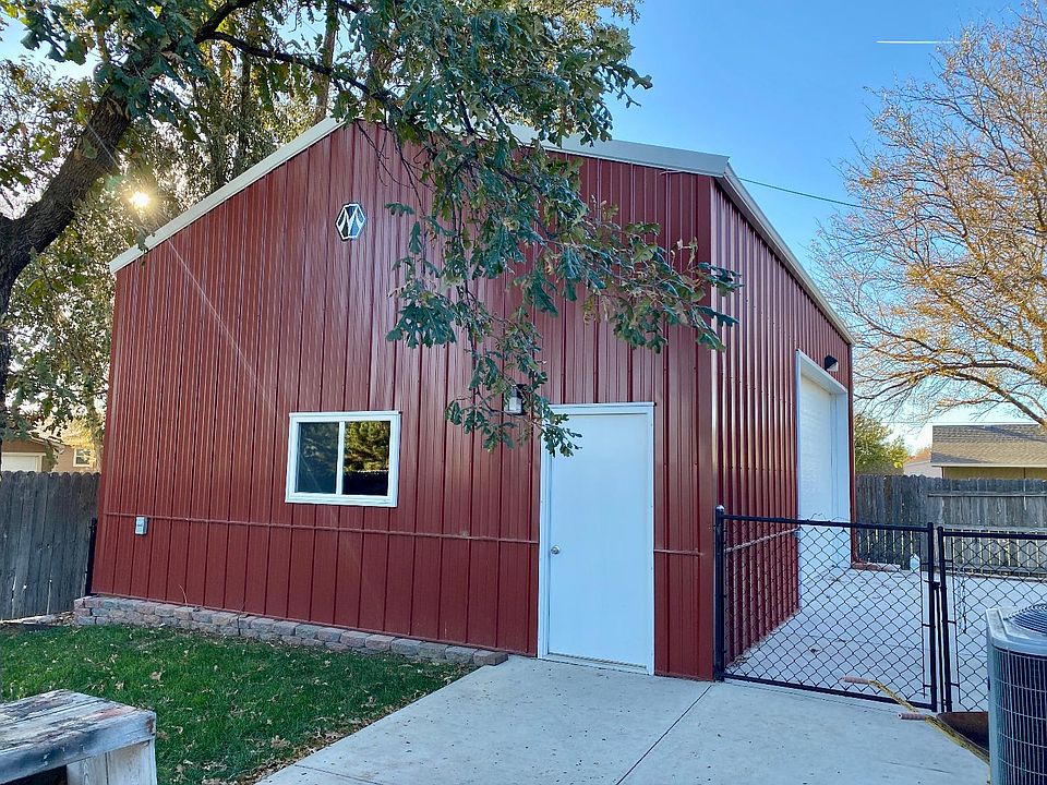1010 N Arapahoe St, Ulysses, KS 67880 Zillow