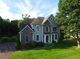 10 Trevor Ct, Manchester, CT 06040
