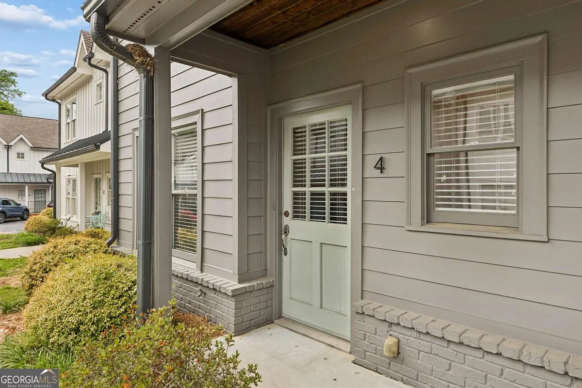 Building Photo - 1516 Howell Mill Rd NW #4