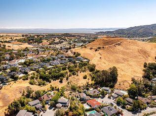 7 Corte La Paz, San Rafael, CA 94903