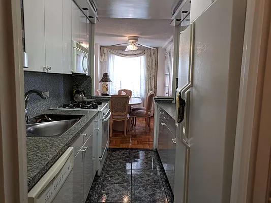 Sold by NextDoor Realty | media 34