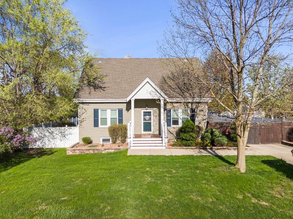 429 N Central Ave, Wood Dale, IL 60191