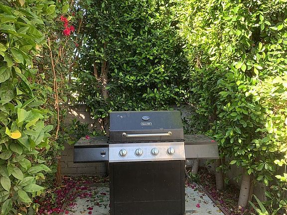 4th image of 725 S Glenoaks Blvd #10034933