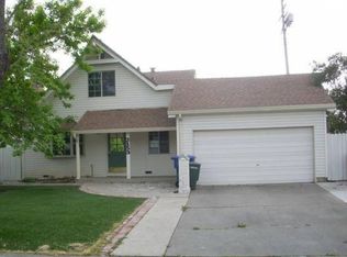 2153 Surrey Rd, Sacramento, CA 95815