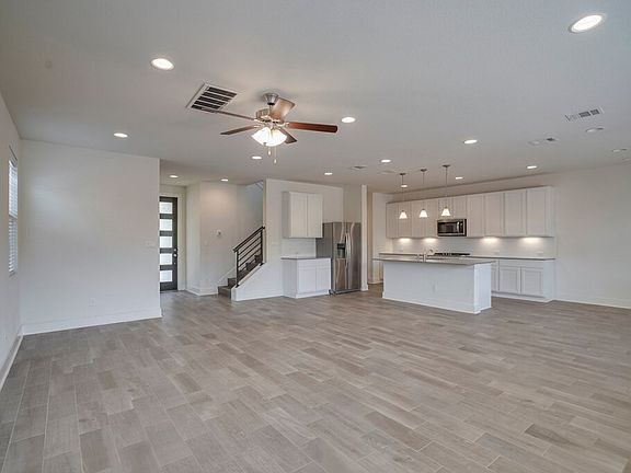 4th image of 9102 Moonstone Dr Unit 22