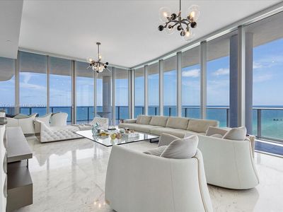 17475 Collins Ave UNIT 1702, Sunny Isles Beach, FL, 33160