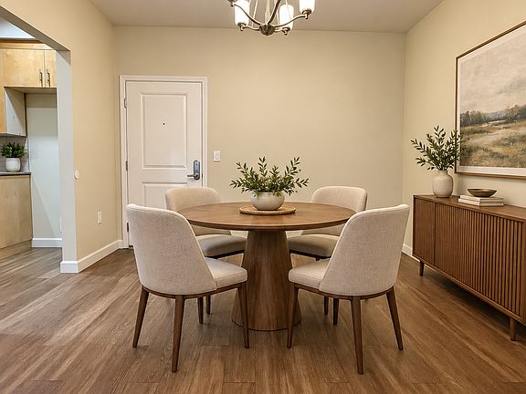 3rd image of 12455 San Fernando Rd APT 104