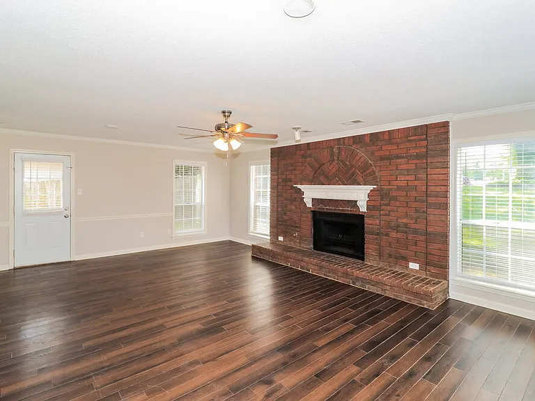 6465 Baird Ln — Photo 5