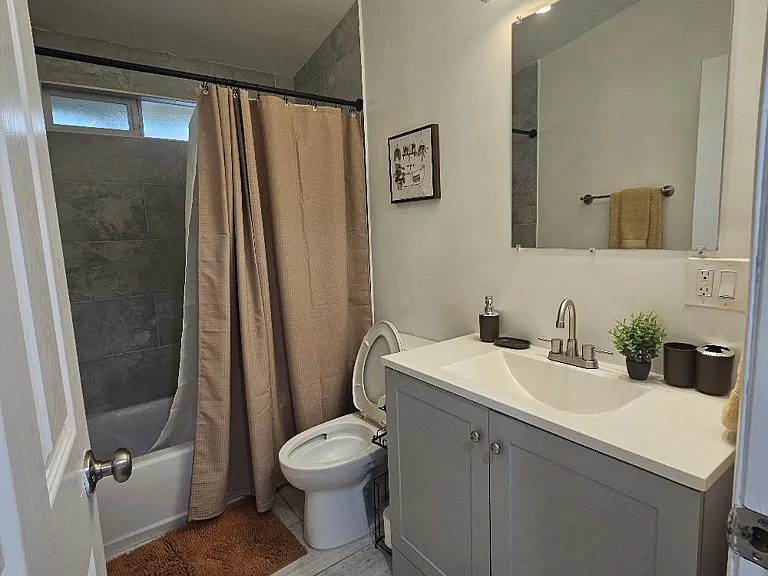 1834 S Amalia Ave #4 — Photo 9