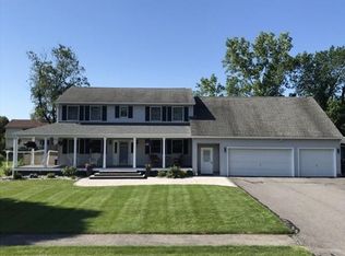 65 Cataumet Ln, West Springfield, MA 01089