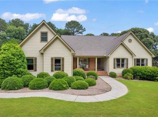 713 Lincoln Dr, Winder, GA 30680