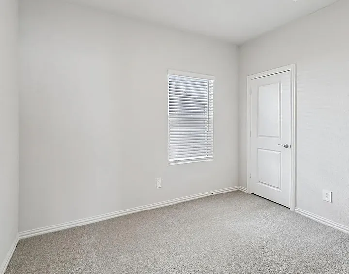 1122 Old Stead Dr — Photo 18