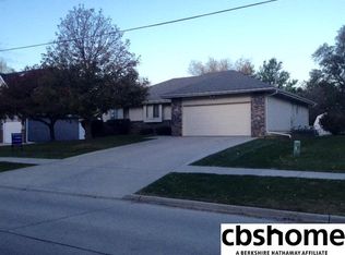 202 Ridge Rd N, Council Bluffs, IA 51503