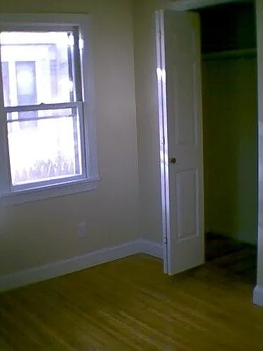 Vassar St — Photo 10