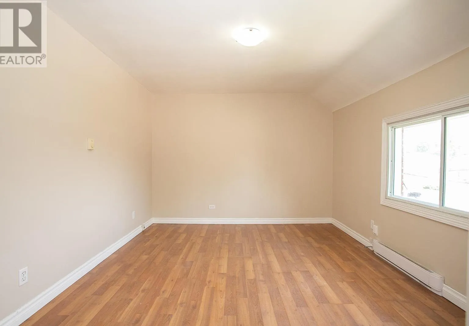 84 Wallace Terrace Sault Ste. Marie — Photo 4