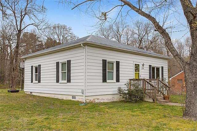 1st image of 224 Barker Ave
