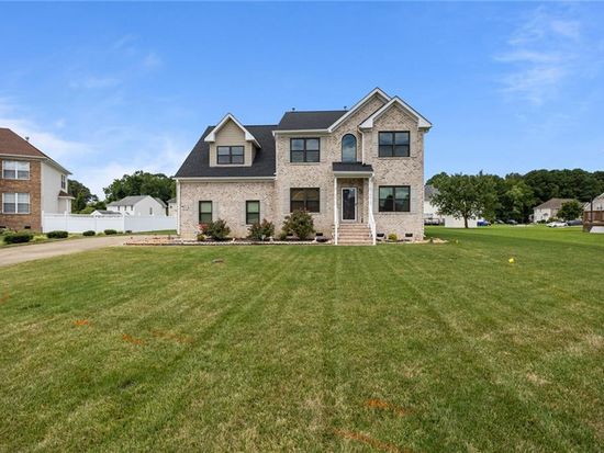 202 Ferguson Pl, Suffolk, VA 23435