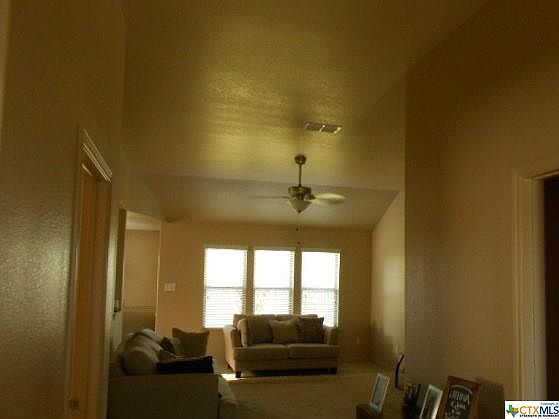 5th image of 2610 Fairhaven Dr