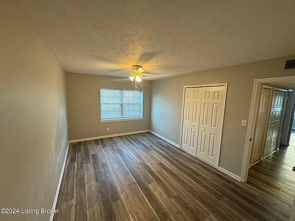 5th image of 216 El Conquistador Pl