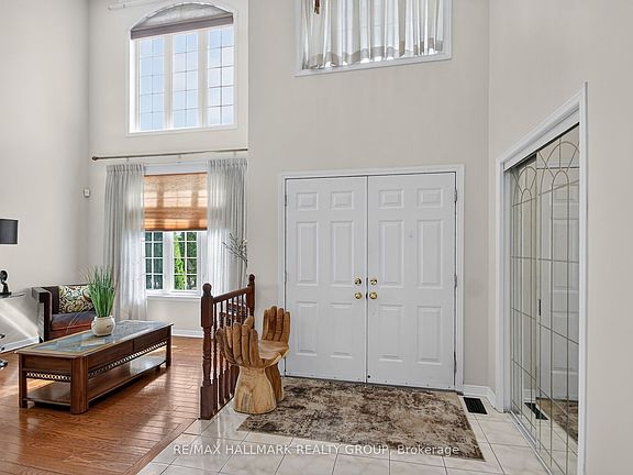2nd image of 11 Taj Ct