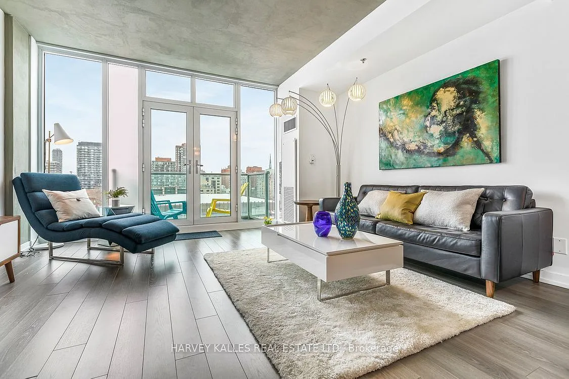 2 bed, $4,100 — Photo 1