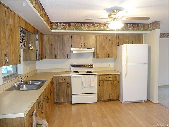 2nd image of 7066 W Greenwood Ln