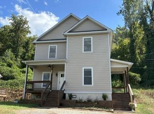 24 Martin St, Bryson City, NC 28713