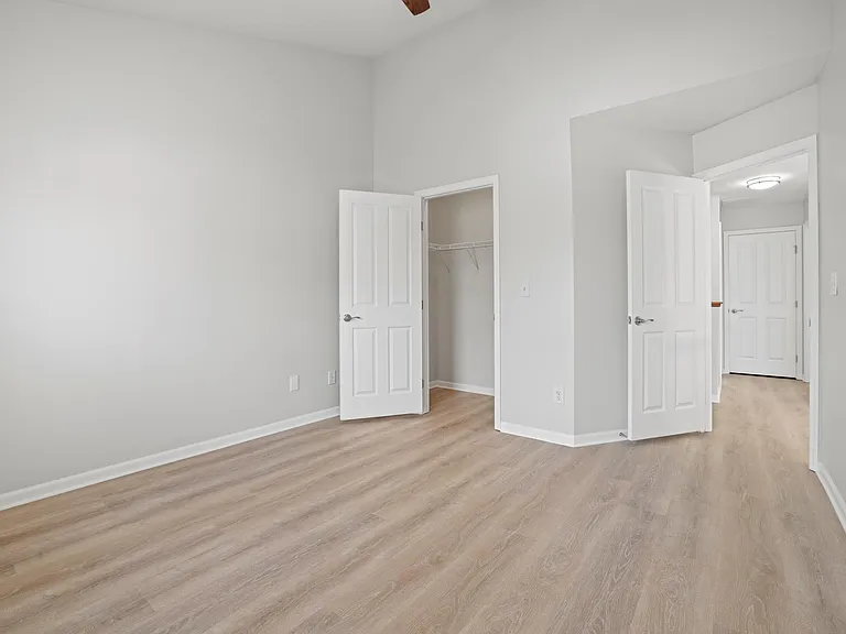 6447 Walnut Fork Dr — Photo 31