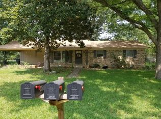 610 SW 2nd St, Bryant, AR 72022